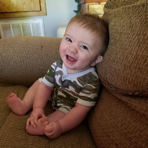 Meet your Posher, Crystal